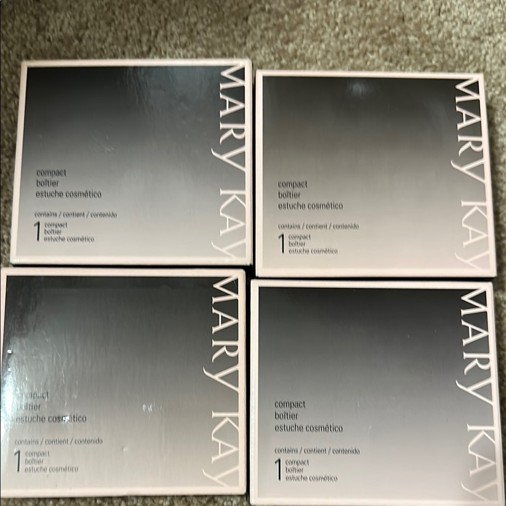 4 Mary Kay Elegant Black Compacts